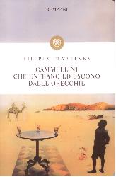 Cammellini che entrano ed escono dalle o